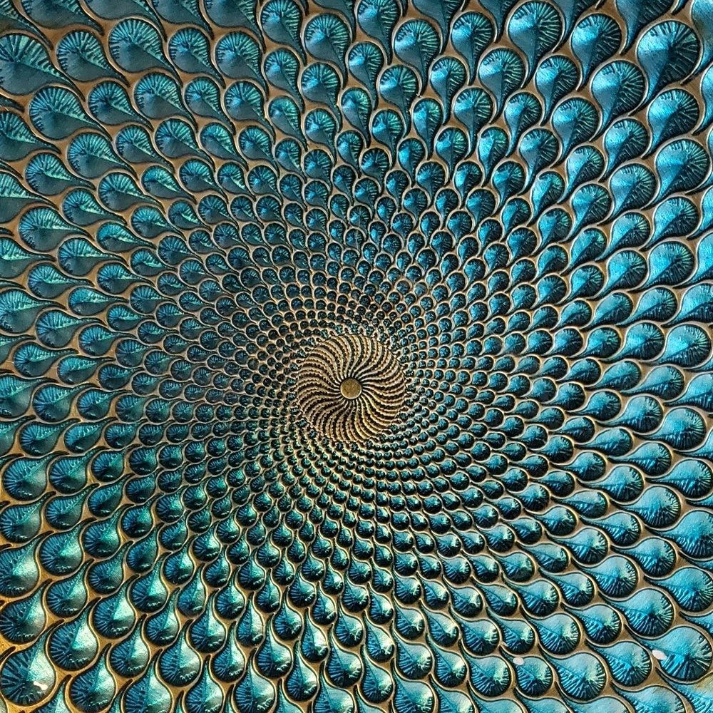 Meet your Posher, Monique